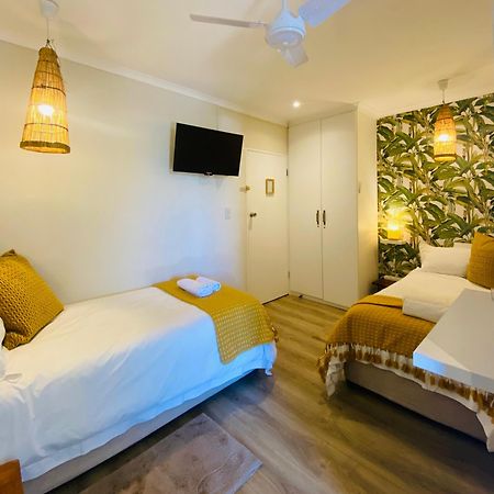 Dolphin Circle Bed And Breakfast Plettenberg Bay Exterior foto